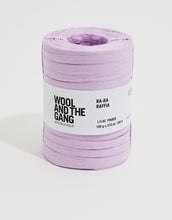 Laden Sie das Bild in den Galerie-Viewer, Ra-Ra Raffia von Wool and the Gang, 100g