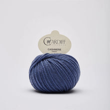 Laden Sie das Bild in den Galerie-Viewer, Cardiff Cashmere CLASSIC
